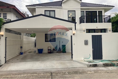 ขาย-บ้านเดี่ยว-Sukhumvit  - Soi 71  -  วัฒนา, กรุงเทพมหานคร, กลาง-920071054-579