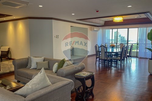 For Rent/Lease-Condo/Apartment-Khlong Toei, Bangkok-920071049-1204