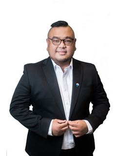 Broker/Owner - Enrique Manzano - RE/MAX Capital  (South Branch)