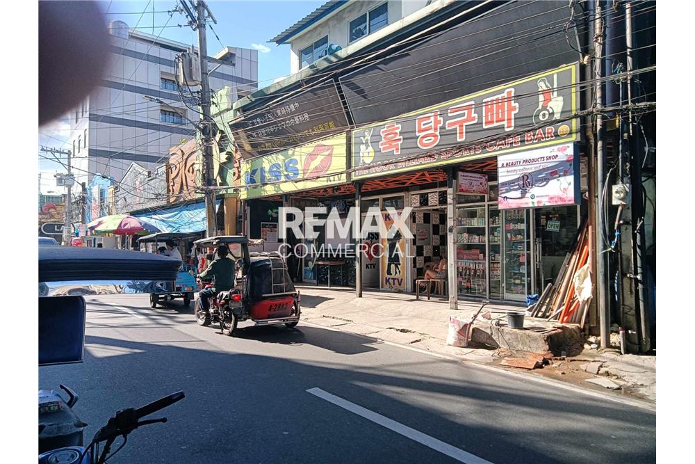 Commercial - ਇਮਾਰਤ - Angeles City, Pampanga, Region III - Philippines - 3 - 951001001-16