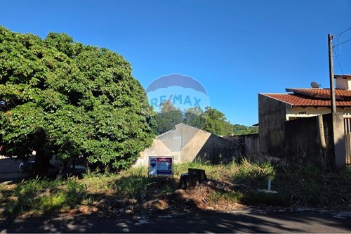 Venda-Terreno-Rua Arlindo Libero da Silva , 0  - Parque dos Bandeirantes  - Parque Bandeirantes , Umuarama , Paraná , 87501-000-960171007-17