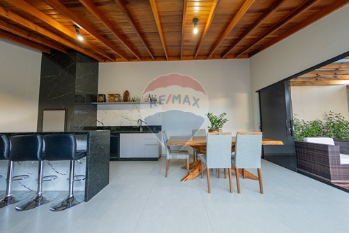 Venda-Casa-Pioneiros Catarinenses , Cascavel , Paraná , 85803530-960151001-76