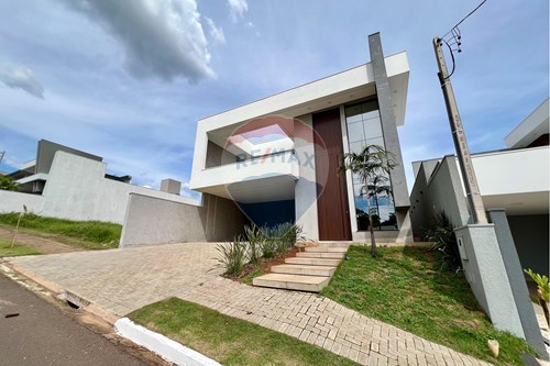 Venda-Casa de Condomínio-Rua Pedro Paulo Fenato , 3278  - Resid Jardins de Versailles  - Parque Residencial Interlagos , Umuarama , Paraná , 87511131-960171007-11