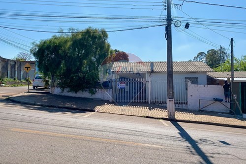 Venda-Casa-Rua Padre Roque Gonzáles , 455  - Interlagos , Cascavel , Paraná , 85814450-960151049-6