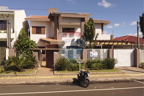 Venda-Sobrado-Jardim Santa Rosa , Foz do Iguaçu , Paraná , 85869010-960101004-1