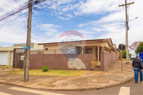 Venda-Casa-Avenida das Pombas , 457  - Brasília , Cascavel , Paraná , 85814-800-960151049-9