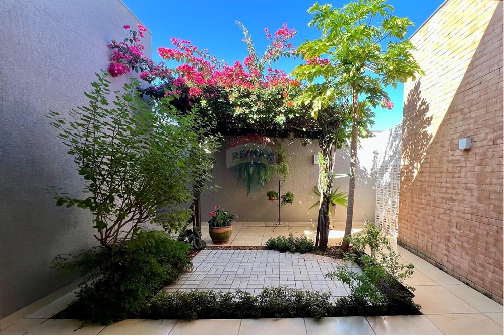 Casa de Condomínio - Venda - Umuarama , Paraná - 1518714e-d7fe-48bf-82b6-94d287189614.jpg - 960171005-57