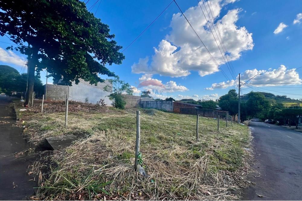 Terreno - Venda - Umuarama , Paraná - c65daaf8-8ce2-432a-9fc9-ab0a41f079a7.jpg - 960171005-60