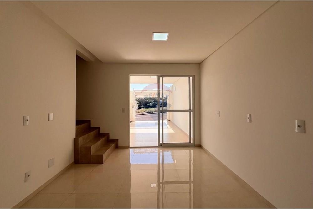 Sobrado - Venda - Toledo , Paraná - WhatsApp Image 2025-09-11 at 09.29.37 (2).jpeg - 960131028-8