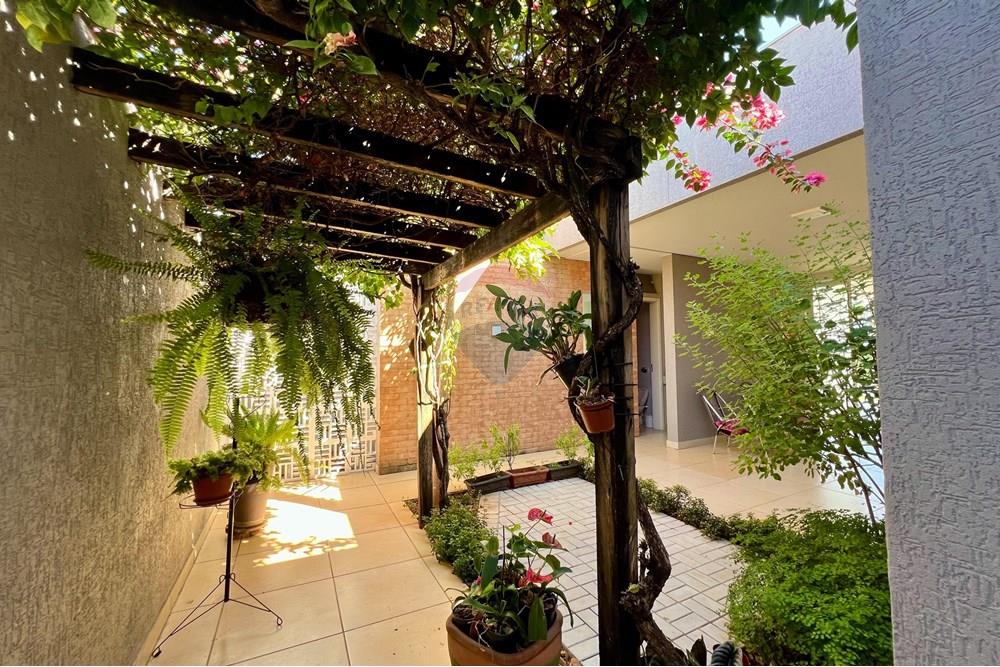 Casa de Condomínio - Venda - Umuarama , Paraná - 412d067f-2ea7-4624-aa94-66ed8c184b06.jpg - 960171005-57