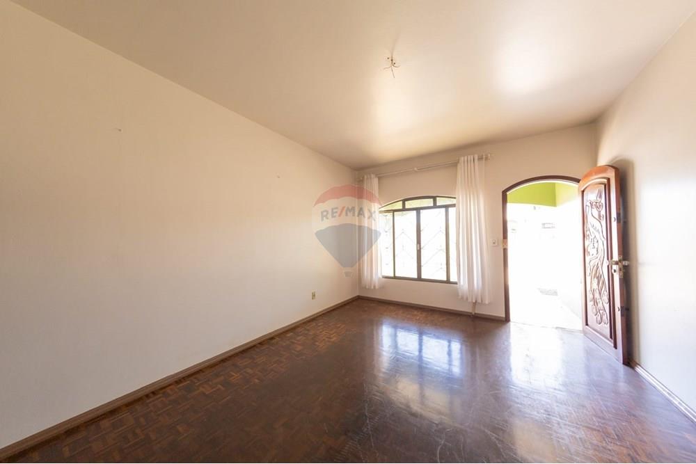 Casa - Venda - Toledo , Paraná - WhatsApp Image 2025-09-22 at 20.35.17 (1).jpeg - 960131003-70