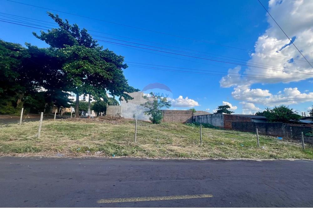 Terreno - Venda - Umuarama , Paraná - c473b421-e329-4d39-99c0-351436cac04d.jpg - 960171005-60