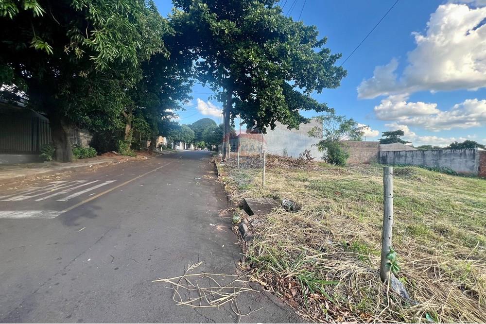 Terreno - Venda - Umuarama , Paraná - 44e831b7-23da-4acd-b2e1-84530ef2a154.jpg - 960171005-60