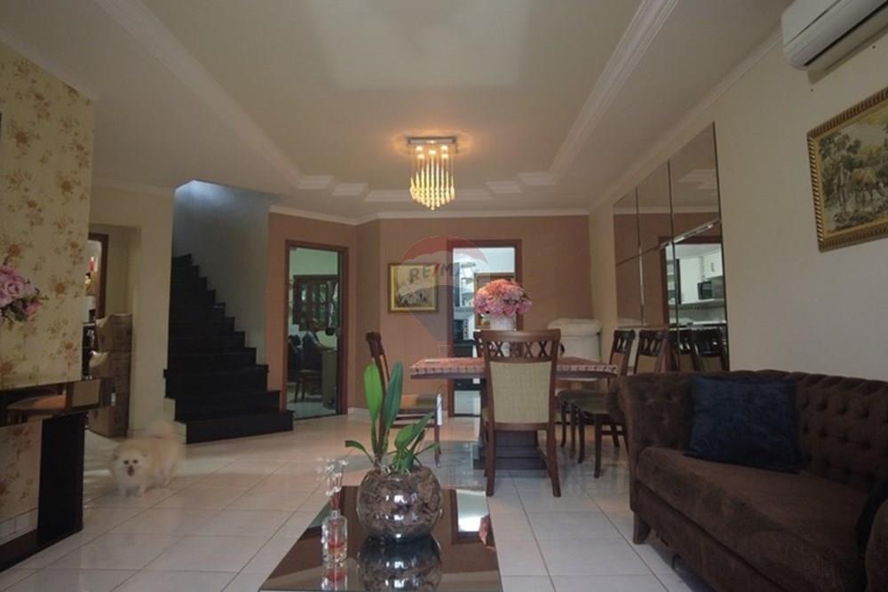 Sobrado - Venda - Foz do Iguaçu , Paraná - Imagem do WhatsApp de 2025-05-23 à(s) 10.56.15_255cb0cf.jpg - 960101031-1